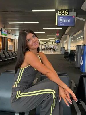 Hannah Schlenker OnlyFans Leaked Free Thumbnail Picture - #BQPcSnqKJJ