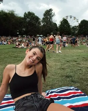 Hannah Schlenker OnlyFans Leaked Free Thumbnail Picture - #NVeaOiwgxt