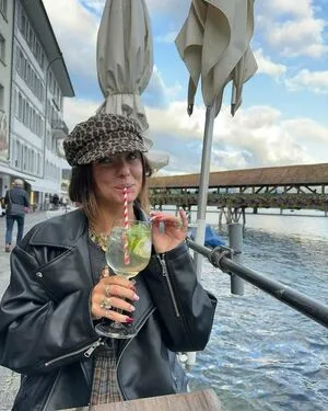 Hannah Schlenker OnlyFans Leaked Free Thumbnail Picture - #c8bvI5BL5a