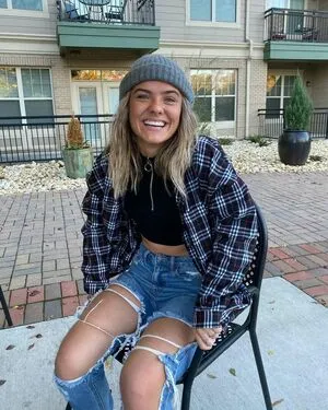 Hannah Schlenker OnlyFans Leaked Free Thumbnail Picture - #lULaXFXfeZ