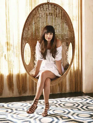 Hannah Simone OnlyFans Leaked Free Thumbnail Picture - #adzhBtYb1A