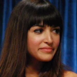 Hannah Simone OnlyFans Leaked Free Thumbnail Picture - #dzC0ZtekA2
