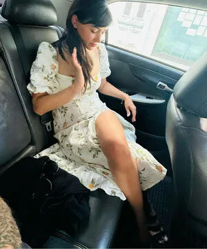 Hannah Simone OnlyFans Leaked Free Thumbnail Picture - #yRQXcqGks5