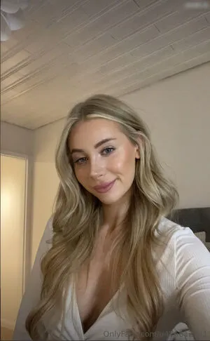 Hannah Sofia OnlyFans Leaked Free Thumbnail Picture - #5EDzABG2ie