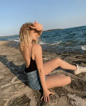 Hannah Tulnik OnlyFans Leaked Free Thumbnail Picture - #11dGQmJgeq