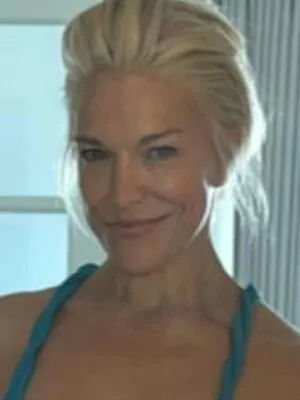Hannah Waddingham OnlyFans Leaked Free Thumbnail Picture - #EEGRSTwkuL