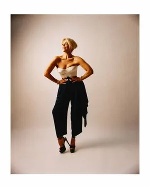 Hannah Waddingham OnlyFans Leaked Free Thumbnail Picture - #pQpRs3T41o