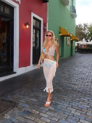 Hannah White OnlyFans Leaked Free Thumbnail Picture - #1Sjln43E9f