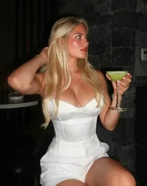 Hannah White OnlyFans Leaked Free Thumbnail Picture - #r39wRAUTFl