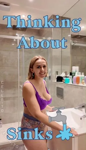 Hannah Witton OnlyFans Leaked Free Thumbnail Picture - #J1UChOjg1z
