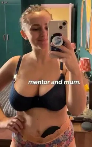 Hannah Witton OnlyFans Leaked Free Thumbnail Picture - #AhDuUzqCgi