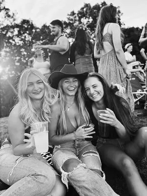 Hannah Woods OnlyFans Leaked Free Thumbnail Picture - #fs50akr39I