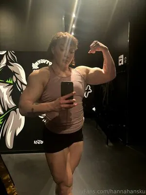 Hannahansku OnlyFans Leaked Free Thumbnail Picture - #1Gyepk4hlm
