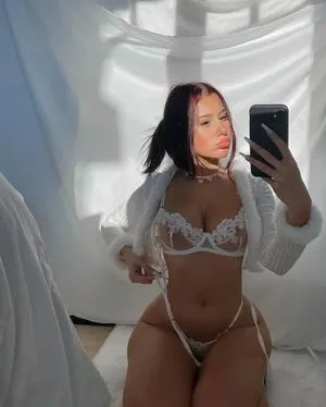 Hannahdenisee OnlyFans Leaked Free Thumbnail Picture - #XILHEEURMM