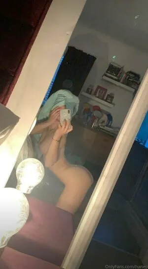 Hannahemilypugh OnlyFans Leaked Free Thumbnail Picture - #S2yCE7YE9O