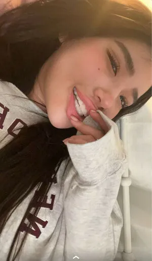 Hannahkae27 OnlyFans Leaked Free Thumbnail Picture - #2dnFy00Obj