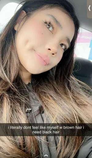 Hannahkae27 OnlyFans Leaked Free Thumbnail Picture - #9xY6yCFmRw