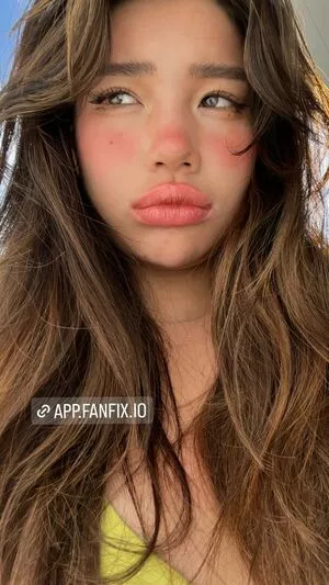 Hannahkae27 OnlyFans Leaked Free Thumbnail Picture - #SqF12D7Hyd