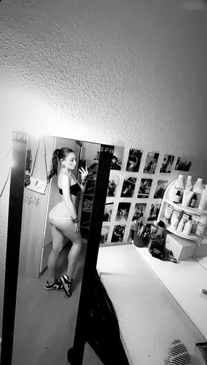 Hannahluisienne OnlyFans Leaked Free Thumbnail Picture - #apVynsqO44