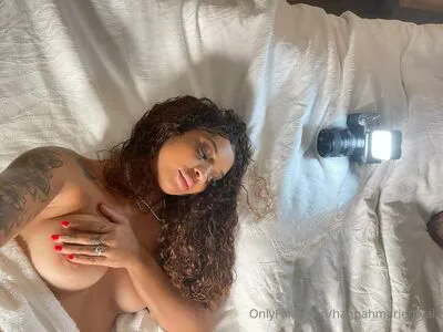 Hannahmarieroyal2 OnlyFans Leaked Free Thumbnail Picture - #4dG5v6s9vX