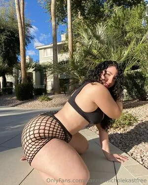 Hannahnicholekastfree OnlyFans Leaked Free Thumbnail Picture - #J2gJTf8U4U