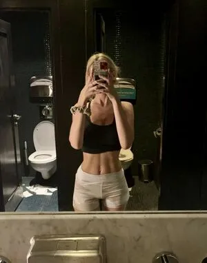 Hannahsiegel2 OnlyFans Leaked Free Thumbnail Picture - #F4NYzVKck2