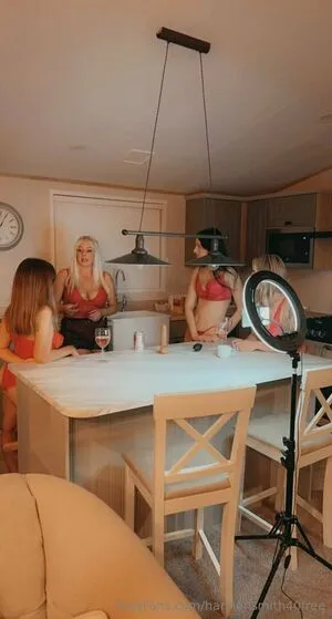 Hannahsmith40free OnlyFans Leaked Free Thumbnail Picture - #1YmcibagCh