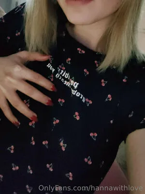 Hannawithlove OnlyFans Leaked Free Thumbnail Picture - #7e51ZjSlet