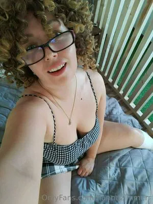 Hannazimmerr OnlyFans Leaked Free Thumbnail Picture - #iX79DvV6sj