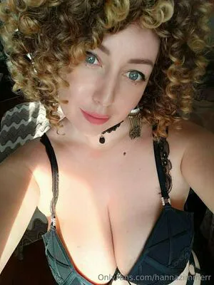 Hannazimmerr OnlyFans Leaked Free Thumbnail Picture - #y3ebs8mAwm