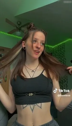 Hannexa OnlyFans Leaked Free Thumbnail Picture - #RTdxdSTQkG