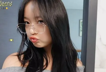 Hanni Pham OnlyFans Leaked Free Thumbnail Picture - #L3qDT3q90L