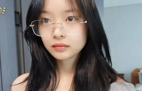Hanni Pham OnlyFans Leaked Free Thumbnail Picture - #ZOJxZwHH2n