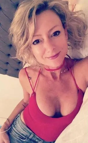 Happiness Is Life Lived OnlyFans Leaked Free Thumbnail Picture - #9jHyDB78vA