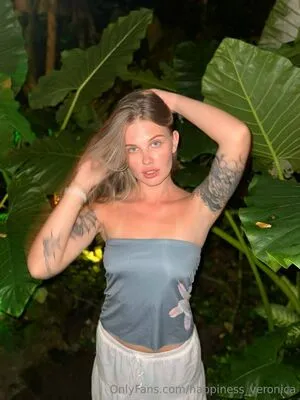 Happiness Veronica OnlyFans Leaked Free Thumbnail Picture - #hk9Vsetkn6