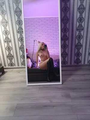 happy_manek OnlyFans Leaked Free Thumbnail Picture - #RGqo4pHeIg