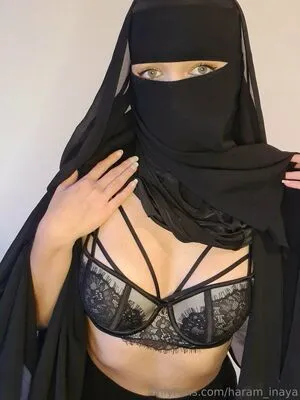 Haram Inaya OnlyFans Leaked Free Thumbnail Picture - #8lLR0P5ue4