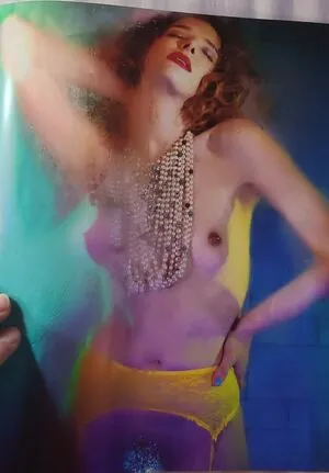Hari Nef OnlyFans Leaked Free Thumbnail Picture - #w06vCrHIPC