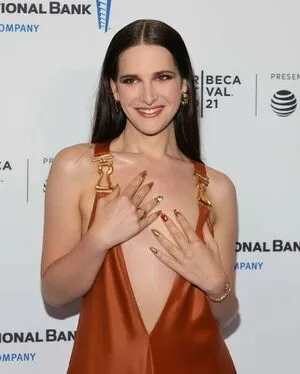 Hari Nef OnlyFans Leaked Free Thumbnail Picture - #zvjE90YEvN
