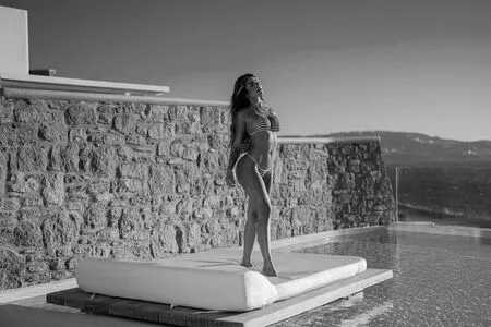 Hariany Almeida OnlyFans Leaked Free Thumbnail Picture - #RDBvsB0IgB