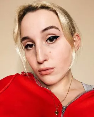 Harley Quinn Smith OnlyFans Leaked Free Thumbnail Picture - #4mETYKGgSj