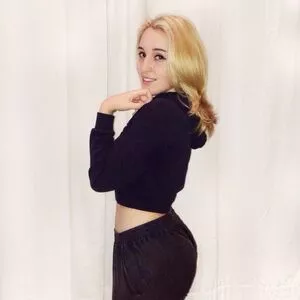 Harley Quinn Smith OnlyFans Leaked Free Thumbnail Picture - #8xwjRqSxBO