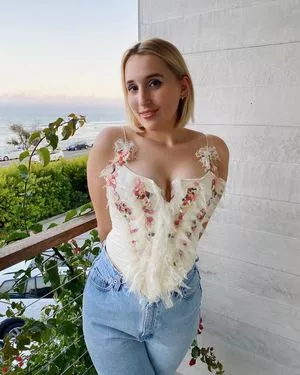 Harley Quinn Smith OnlyFans Leaked Free Thumbnail Picture - #mGw3MaABN9