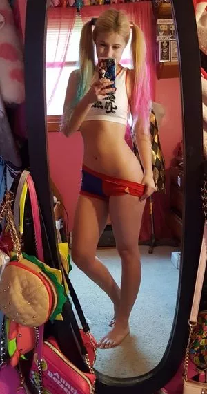 Harley Quinn OnlyFans Leaked Free Thumbnail Picture - #nkIg8clrb8