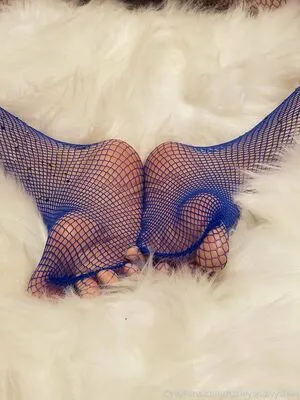Harleyandivysfeet OnlyFans Leaked Free Thumbnail Picture - #PdimE86WH6