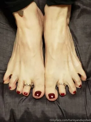 Harleyandivysfeet OnlyFans Leaked Free Thumbnail Picture - #RU8RV3RXHl