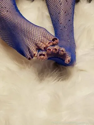 Harleyandivysfeet OnlyFans Leaked Free Thumbnail Picture - #dDJke7v1q2