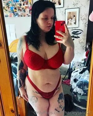 Harleyjane21 OnlyFans Leaked Free Thumbnail Picture - #pOsoohDwo3