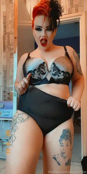Harleyjane21free OnlyFans Leaked Free Thumbnail Picture - #4tOUS0TOaf