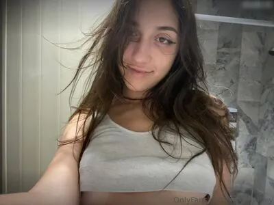 Harmenny OnlyFans Leaked Free Thumbnail Picture - #devG7Q3U2Y